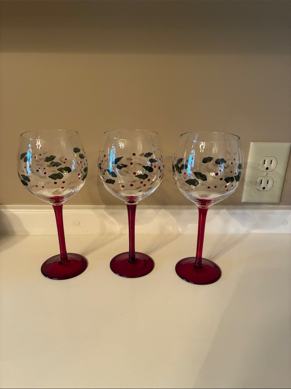 Pfaltzgraff Winterberry wine glasses